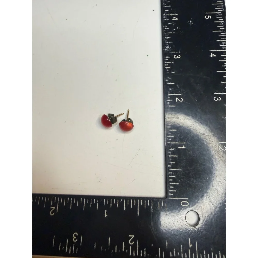 N/A vintage red